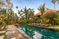 Dipl.-Ing. Edda Täsche B.A.